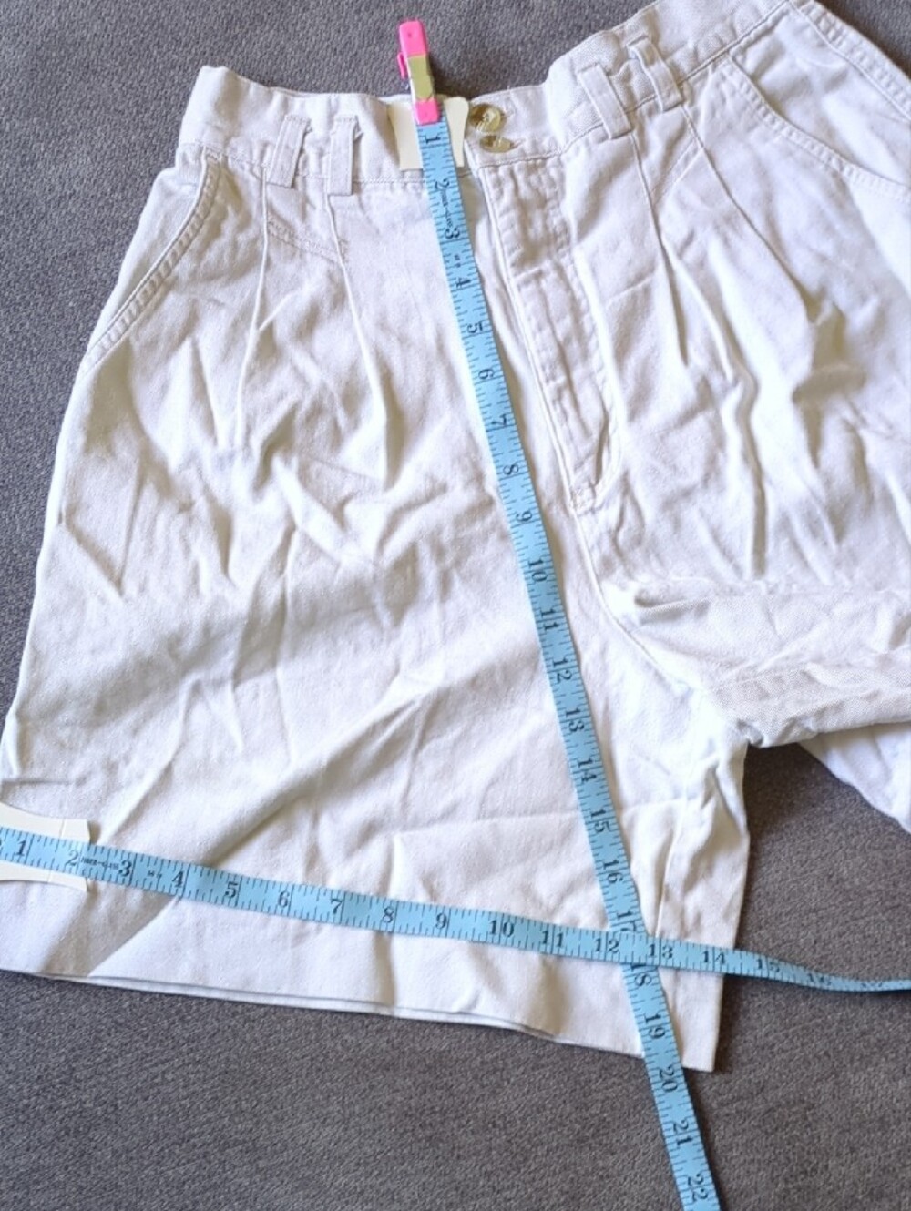 High-Rise White Women’s Bermuda Shorts - Picture 8 of 8